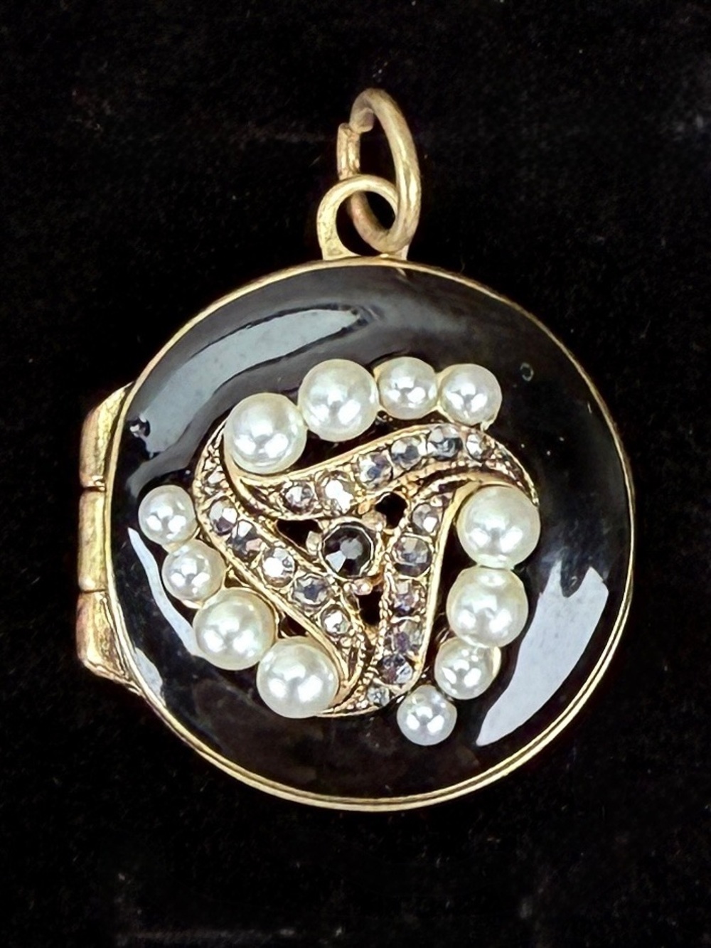 Vintage Black Bronzetone Locket Pendant + free black cord 16” Necklace